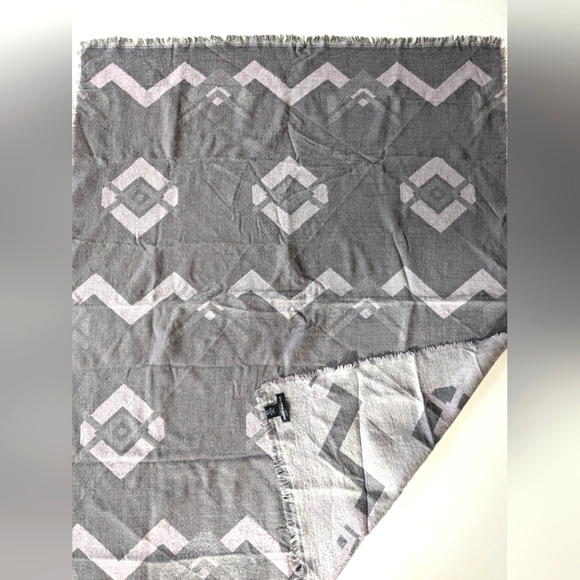 SAKS FIFTH AVENUE Wool Scarf - Picture 1 of 5